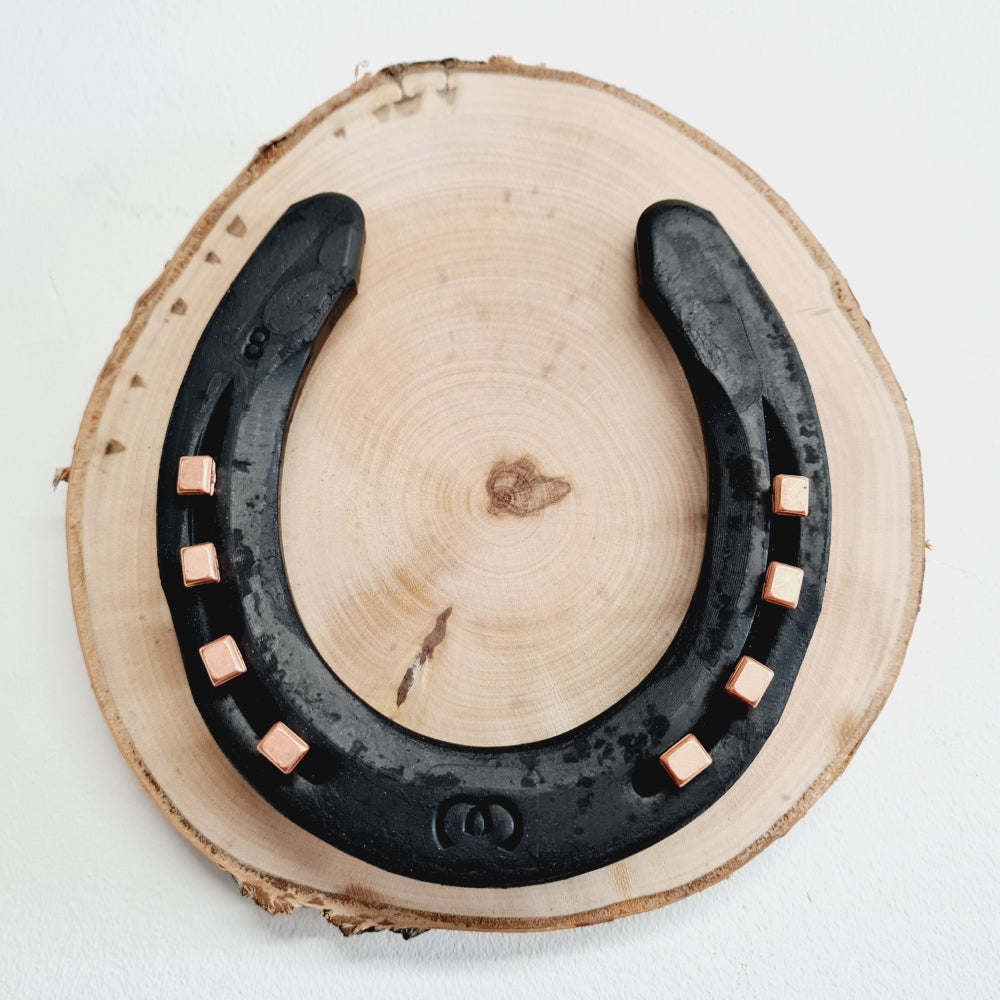 Wooden Luck Black